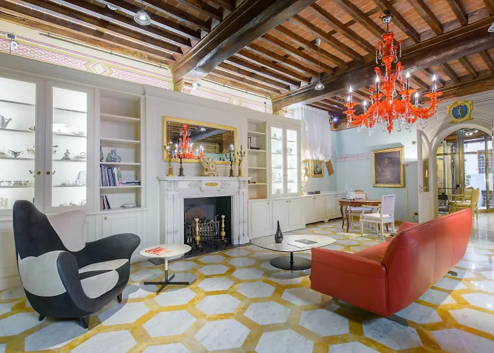 N.15 Santori Luxury Home Lucca
